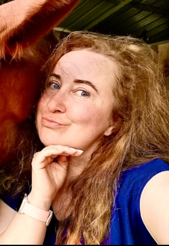 Yuliya • 49 • Belarus