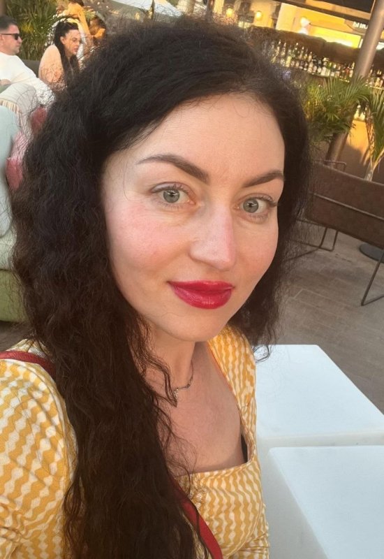 Anastasia • 40 • Ukraine