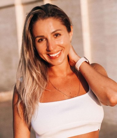 Anastasia, 39