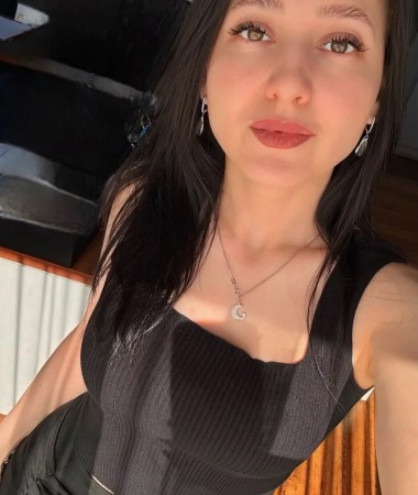 Darina, 39