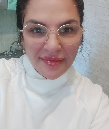 Galina, 50