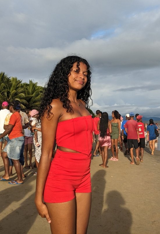 Edina • 20 • Madagascar