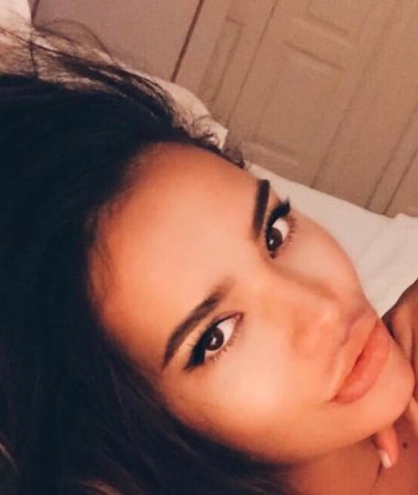 Malika, 29