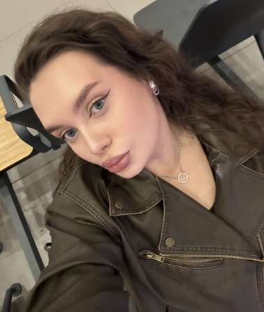 Yulia, 26