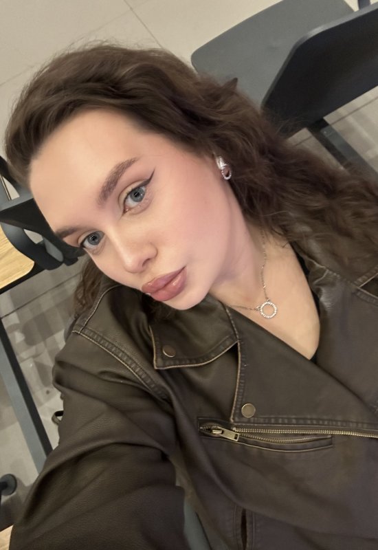 Yulia • 26 • Russia
