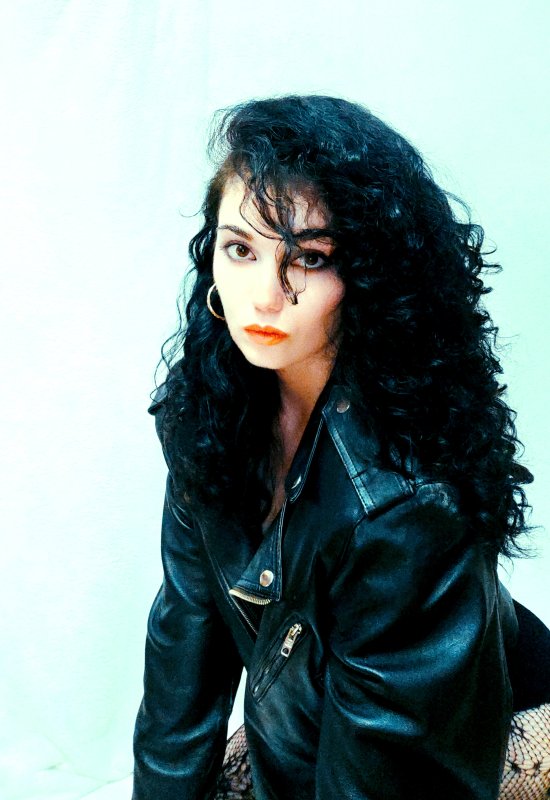 Anna • 26 • Russie