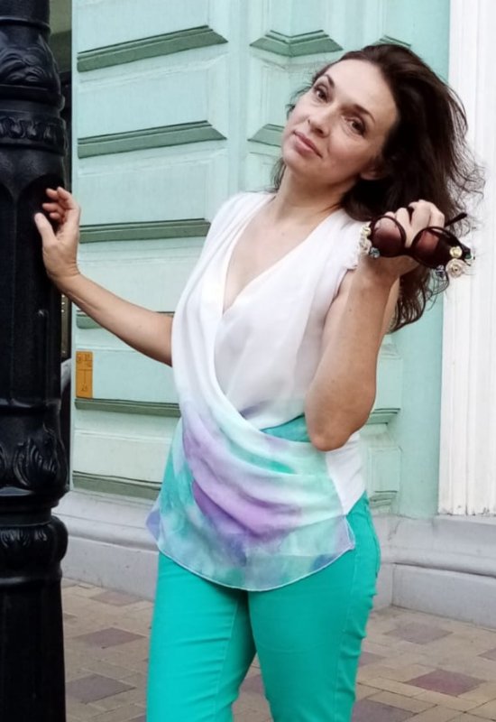 Oksana • 57 • Russie