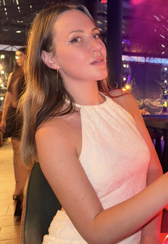 Nathalie • 29 • Россия