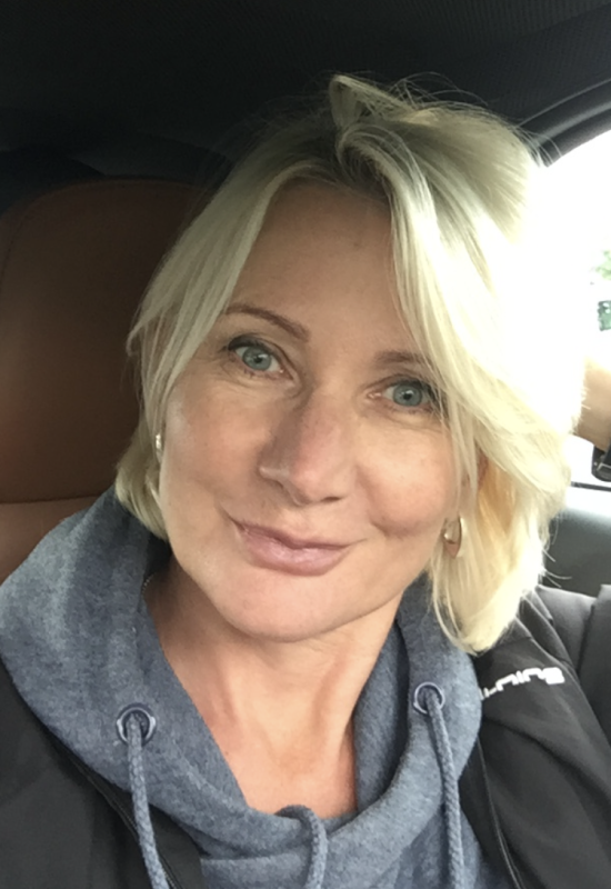 Valentina • 60 • Russie