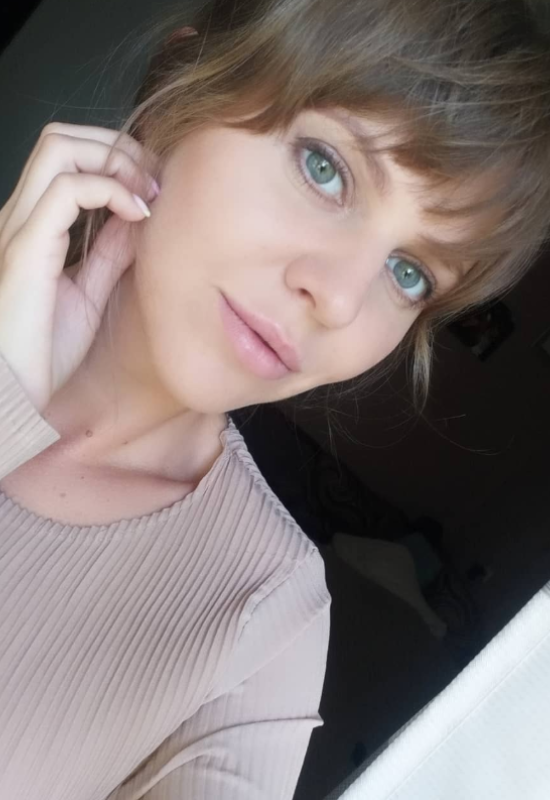 Maria • 36 • Україна