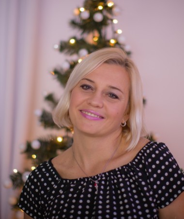 Irina, 52