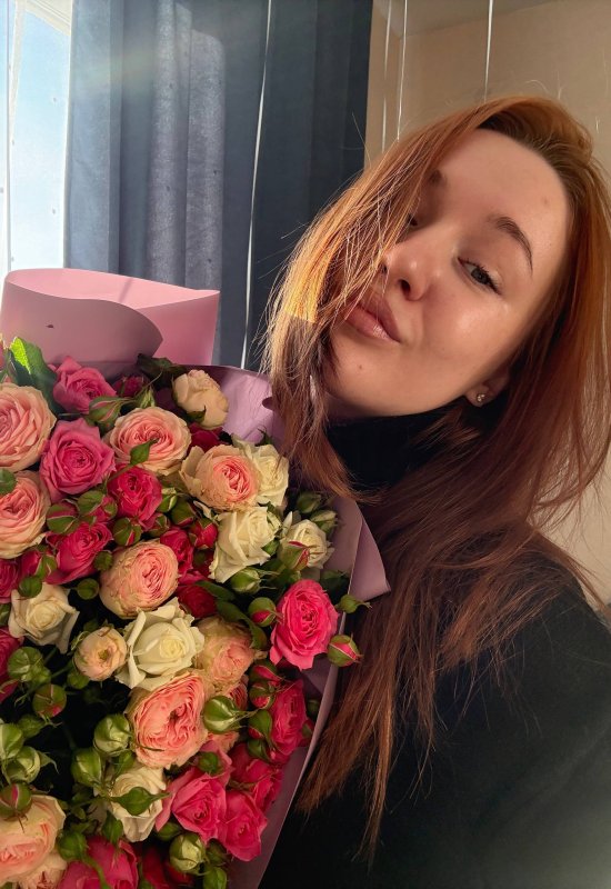 Kseniia • 20 • Russie