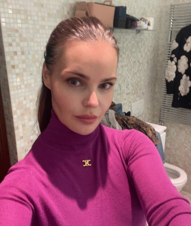 Svetlana, 45