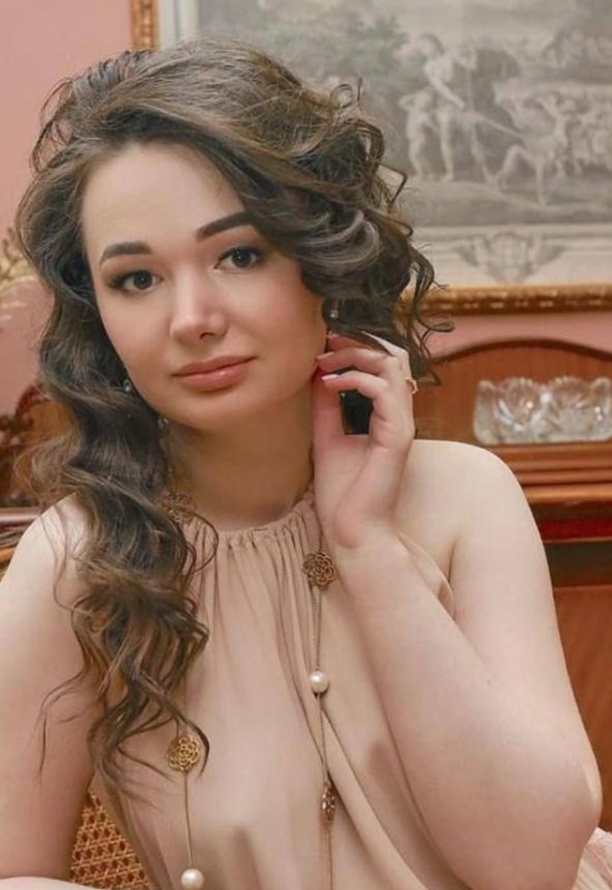 Lisa • 26 • Russie