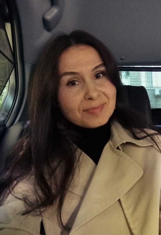 Oksana  • 44 • Russia