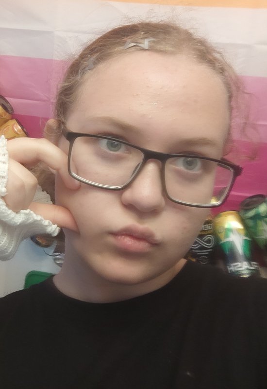 Daniella • 17 • Росія