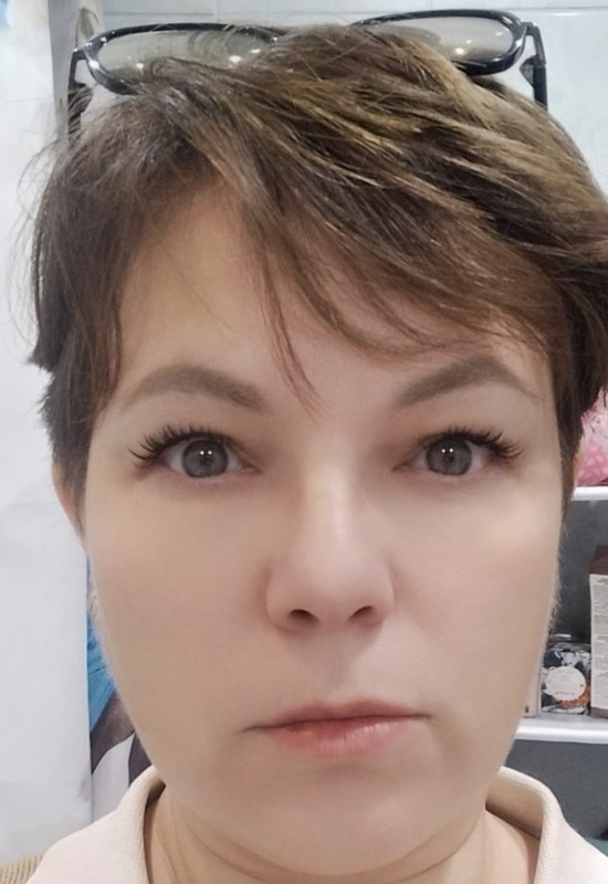 Helga • 43 • Russie