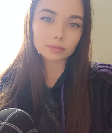 Diana, 24