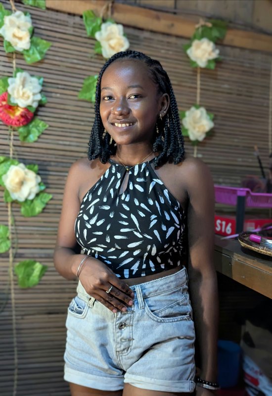 Angelinah • 23 • Madagascar