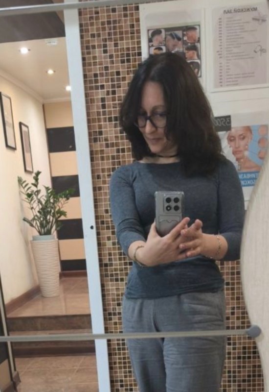 Helen • 53 • Russia