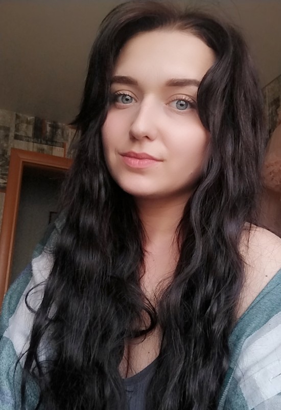 Milana • 29 • Belarus