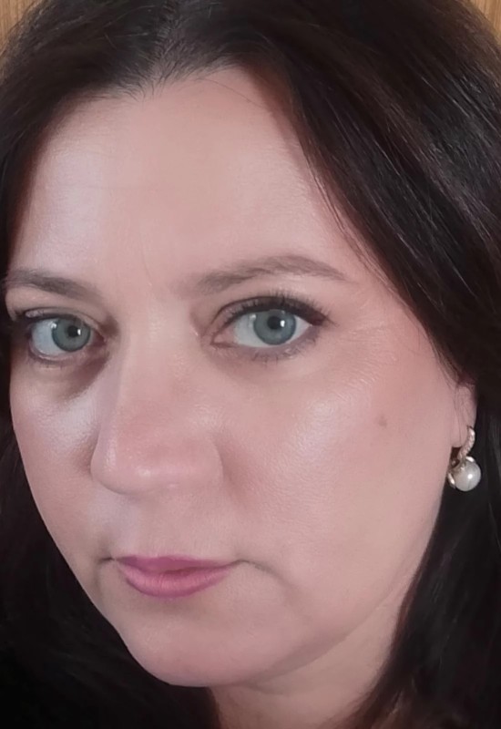 Svetlana • 48 • Russia