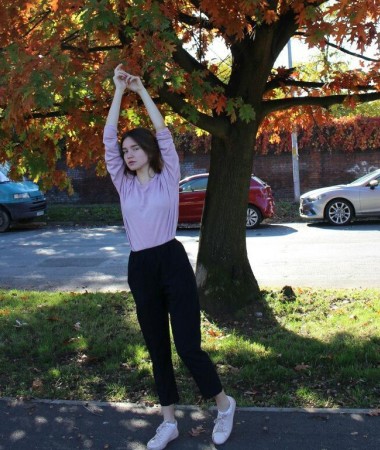 Katya, 25