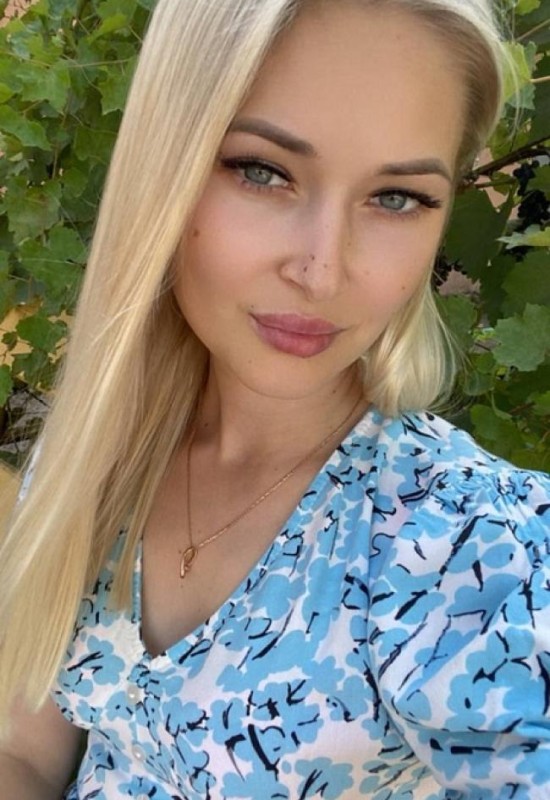 Lesyika • 29 • Ukraine 🇺🇦