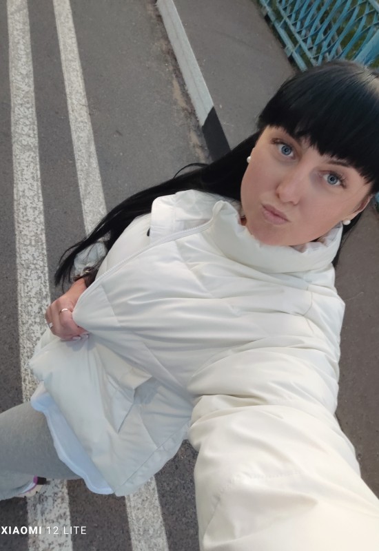 Valeria • 36 • Росія