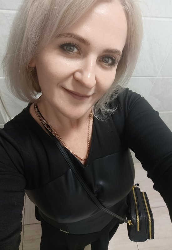 Tania • 41 • Kyrgyzstan