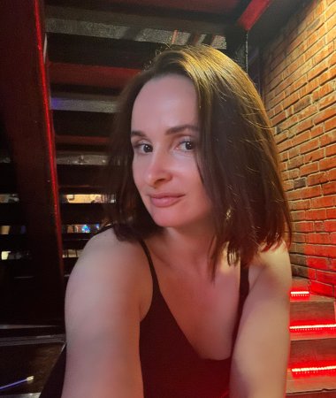 Anastasiya , 43