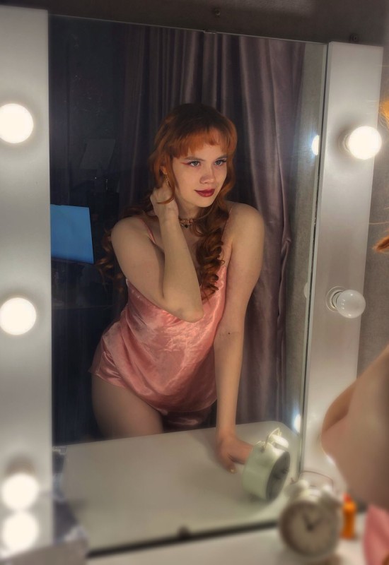 Neya • 22 • Russie