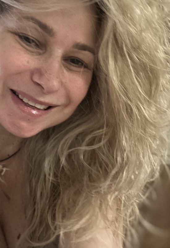 Nadia • 50 • Russia