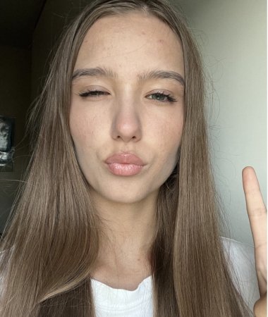 Guzel, 18