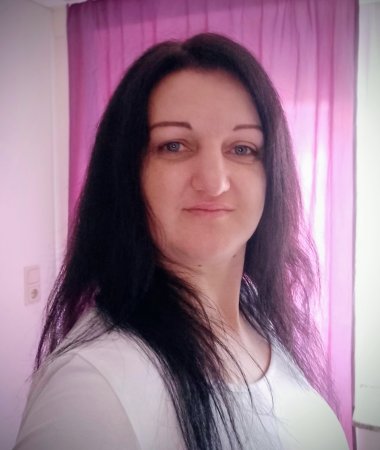 Irina , 39