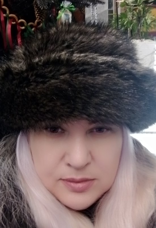 Viktoria  • 50 • Russia