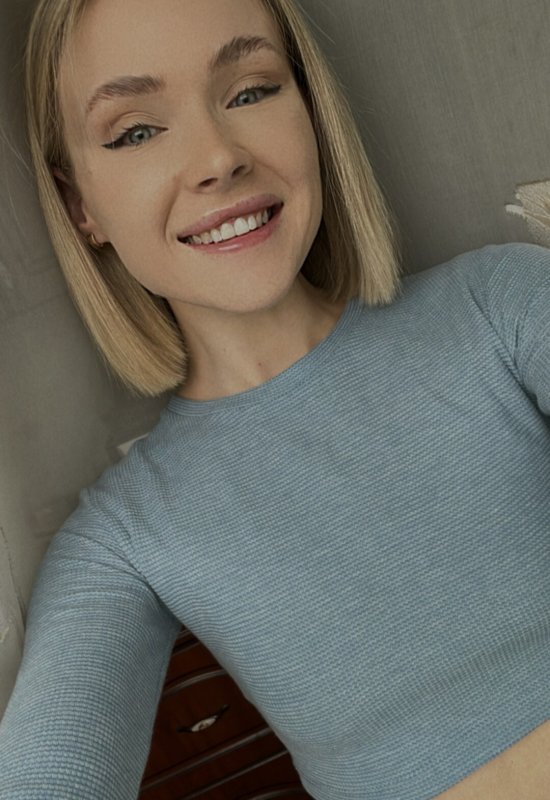 Yulia • 32 • Ukraine
