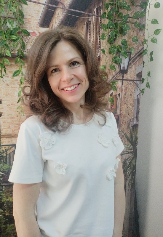 Olga • 40 • Russie