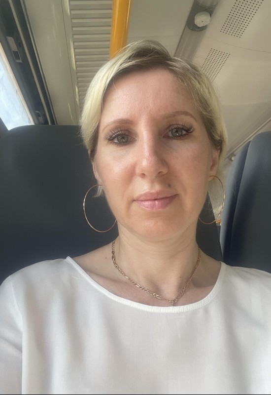 Juliya • 42 • Russia