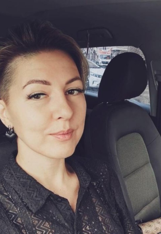 Victoria • 41 • Russie