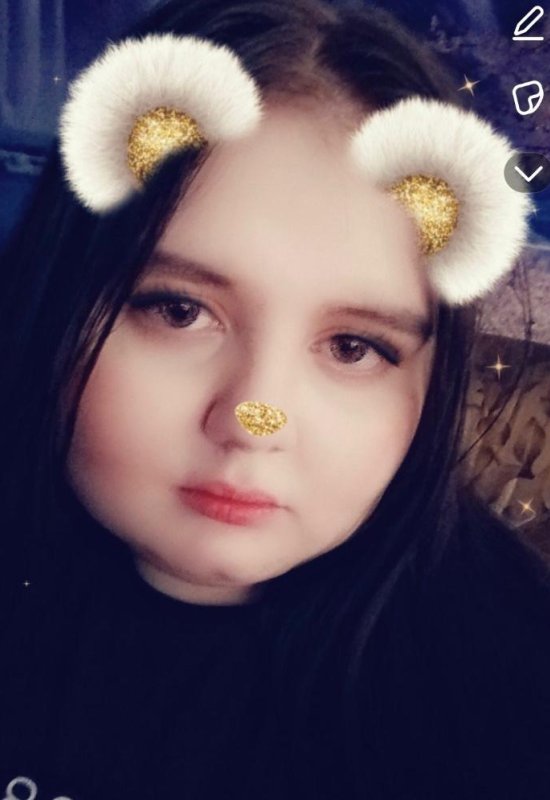 Cutey • 19 • Albanie