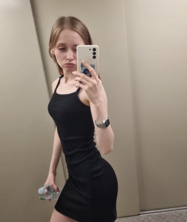 Elizaveta, 20
