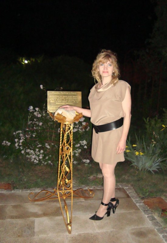 Ilona • 60 • Ukraine