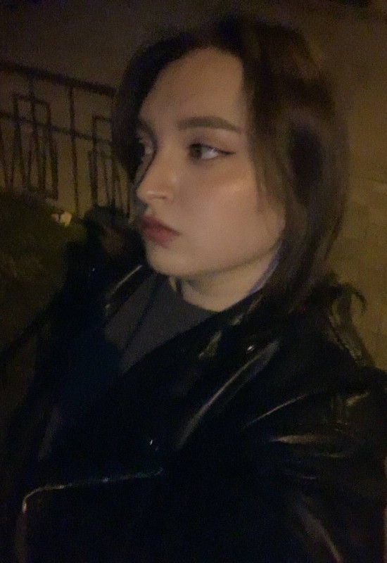 Anastasia • 20 • Russie