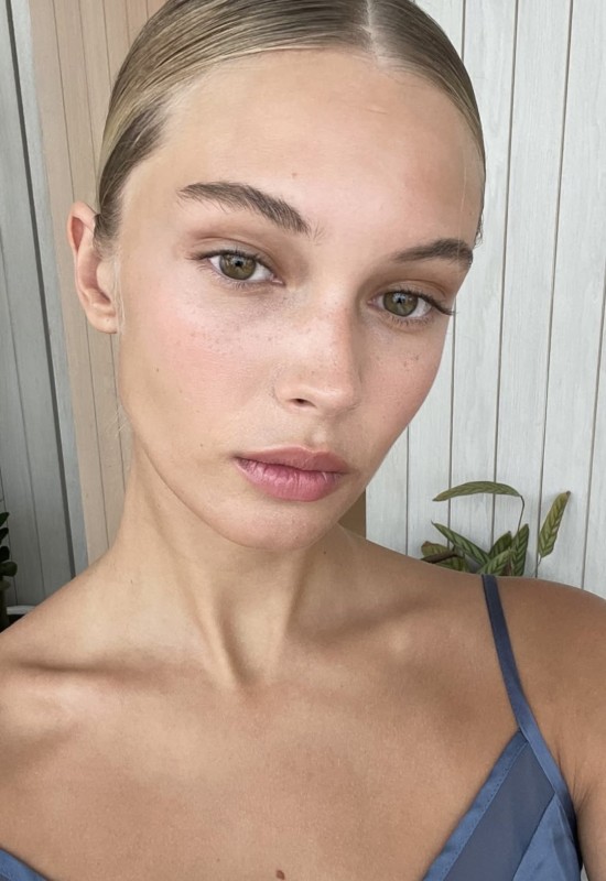 Valentina • 35 • Україна