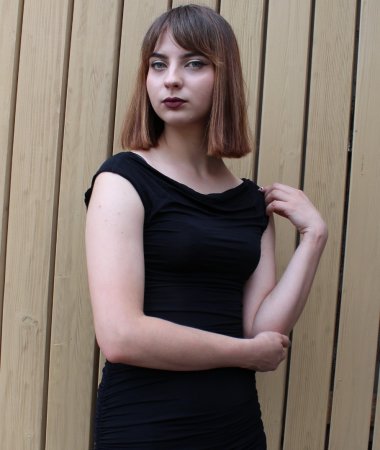 Oksana, 27