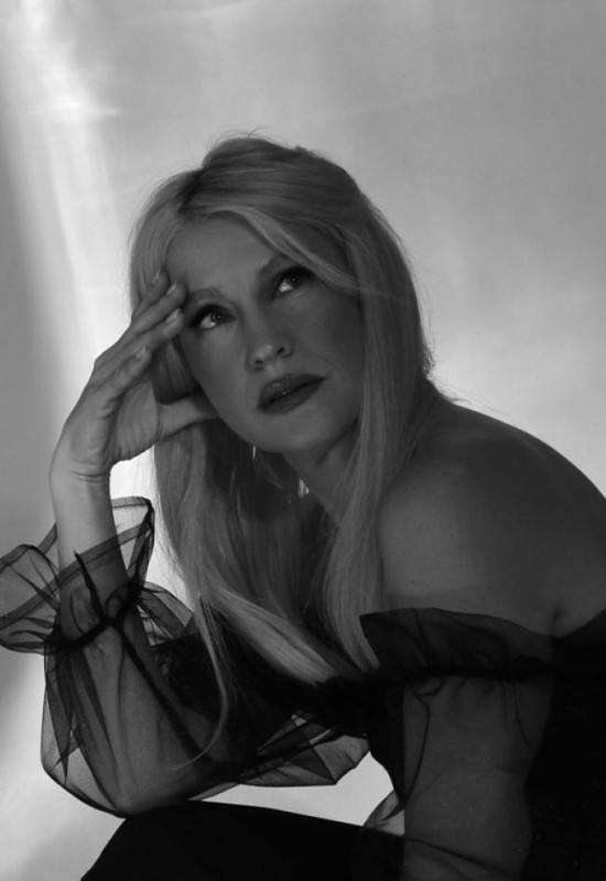 Diana • 50 • Russie