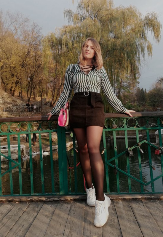 Ksenia • 39 • Pologne