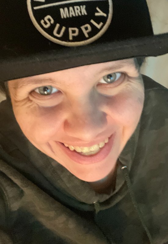 Zoey • 31 • United States
