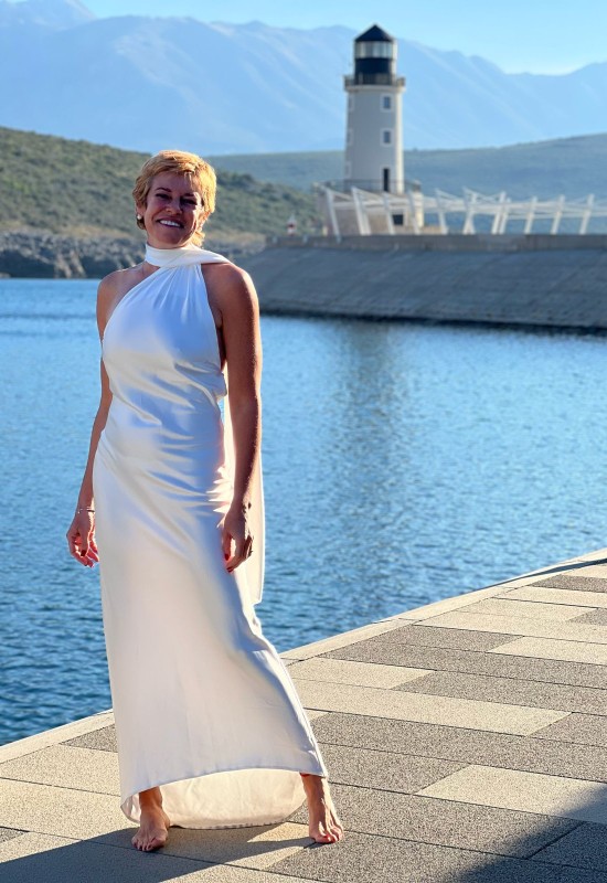 Yulia • 50 • Росія